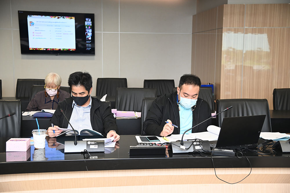 พาณิชย์ประชุม เสริมสภาพคล่องการรับซื้อผลไม้