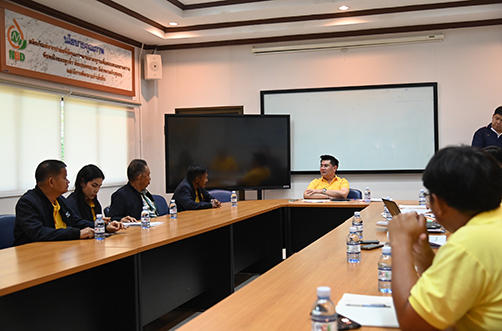 “พาณิชย์ลุยใต้”  ติดตามสถานการณ์ปาล์ม พร้อมตรวจเยี่ยมแหล่งสกัดน้ำมันปาล์มดิบและลานเทรับซื้อทะลายปาล์มน้ำมัน