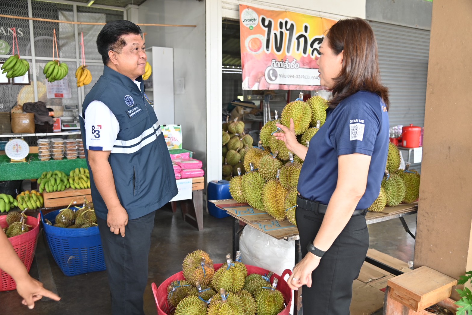 DIT ลงพื้นที่ตรวจเยี่ยม จุดจำหน่ายมะม่วงน้ำดอกไม้
