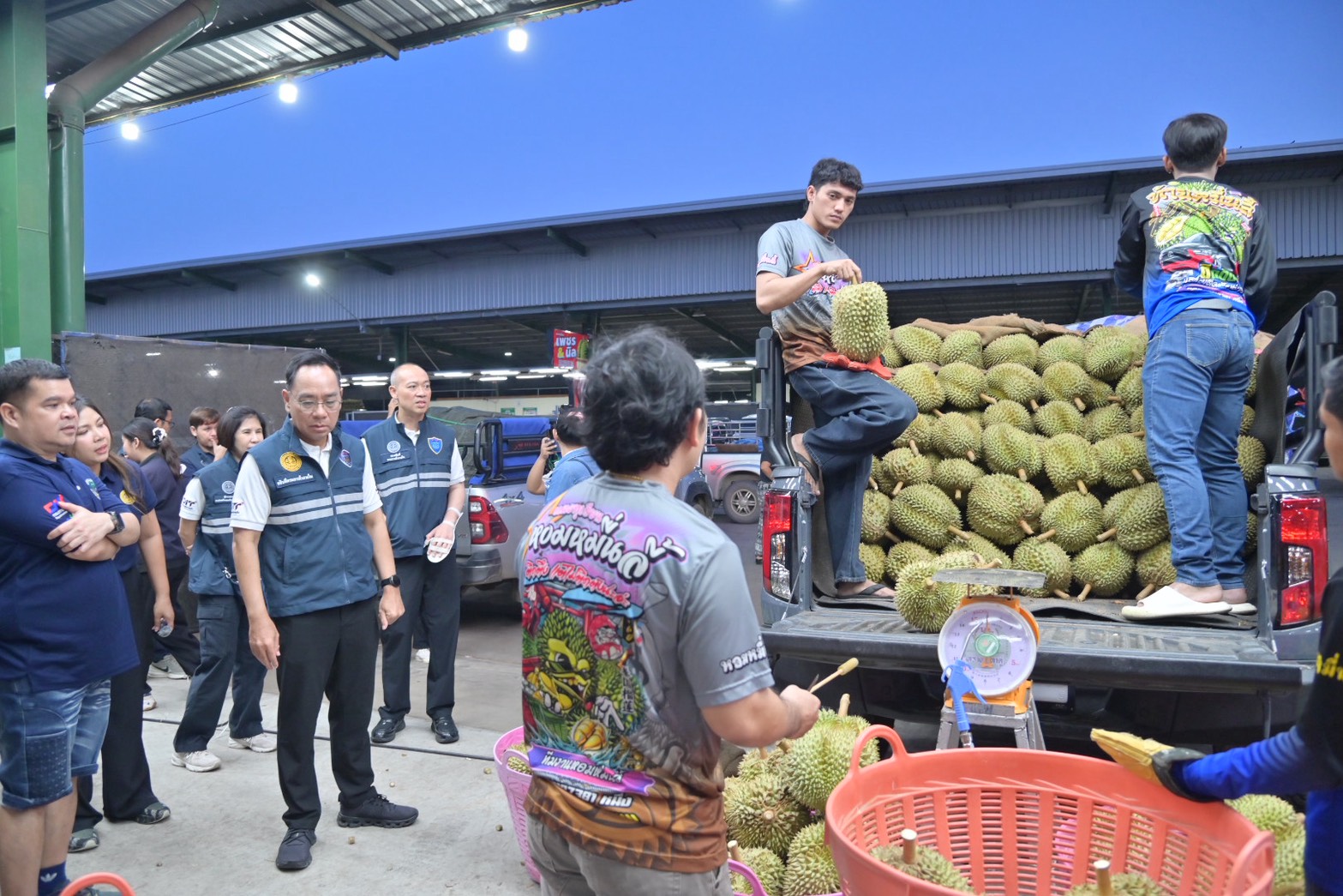 DIT ลงพื้นที่ติดตามการบริหารจัดการ และการรับซื้อทุเรียนภาคใต้