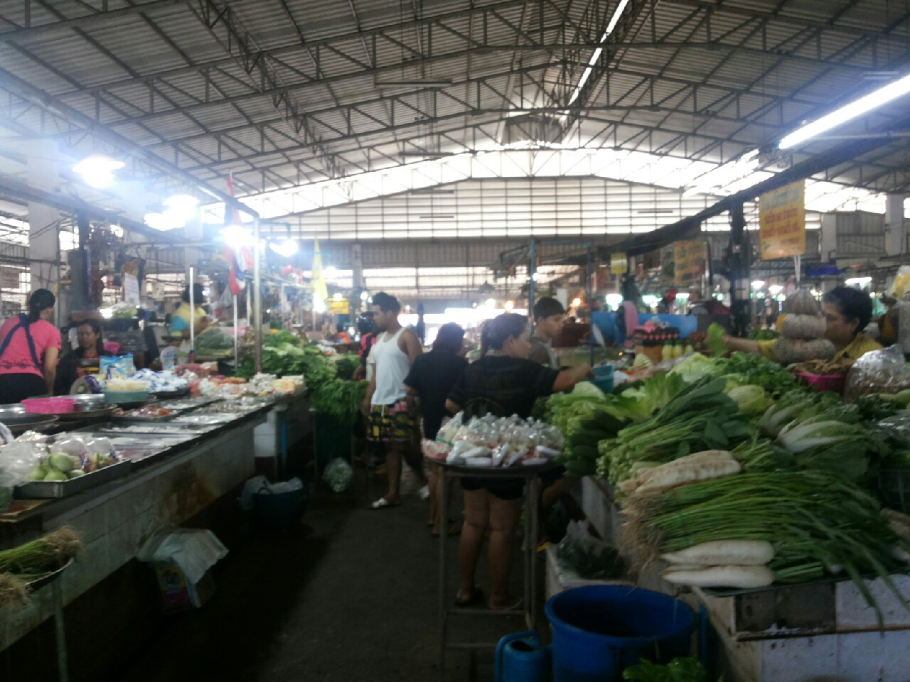 11445_ภายในตลาด.jpg