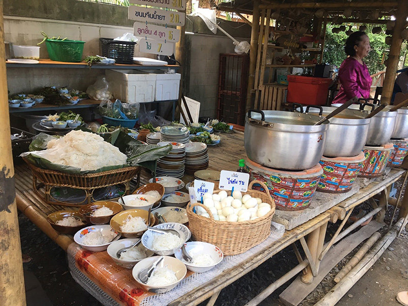 45546_แผงคา ขนมจีน.jpg