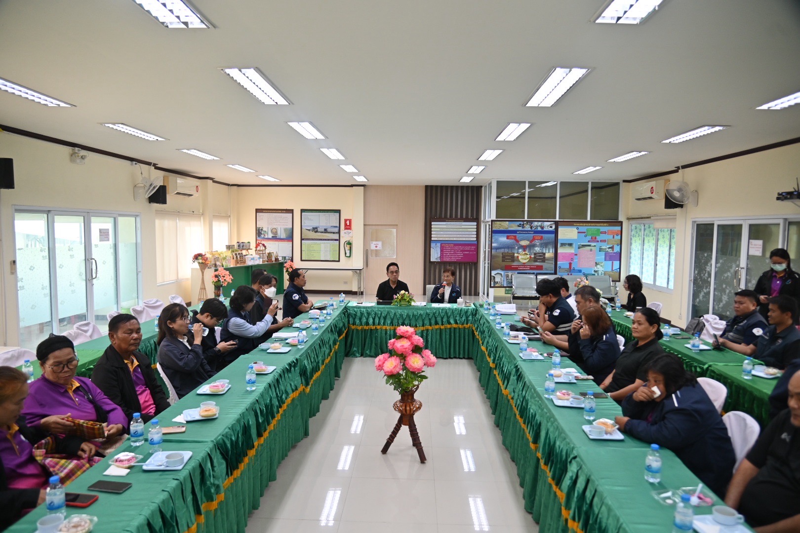 ข่าวเลขที่ 227/2569 “พาณิชย์” เดินหน้าปั้น “ข้าวประณีต” ต้นแบบข้าวไทย สร้างมูลค่าเพิ่มตลอดห่วงโซ่ ตั้งแต่แปลงนาถึงตลาด เพิ่มรายได้เกษตรกรอย่างยั่งยืน (20 กันยายน 2569)