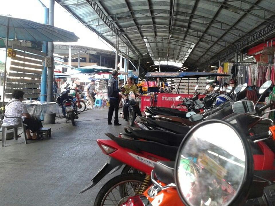 23470_ที่จอดรถ.jpg