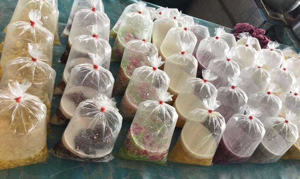 33723_แผงค้า ขนมหวาน.jpg