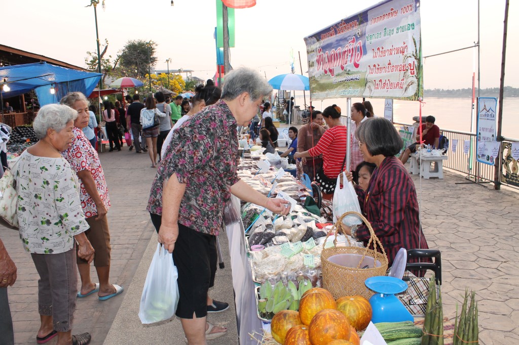 10974_ภายในตลาด 3.JPG