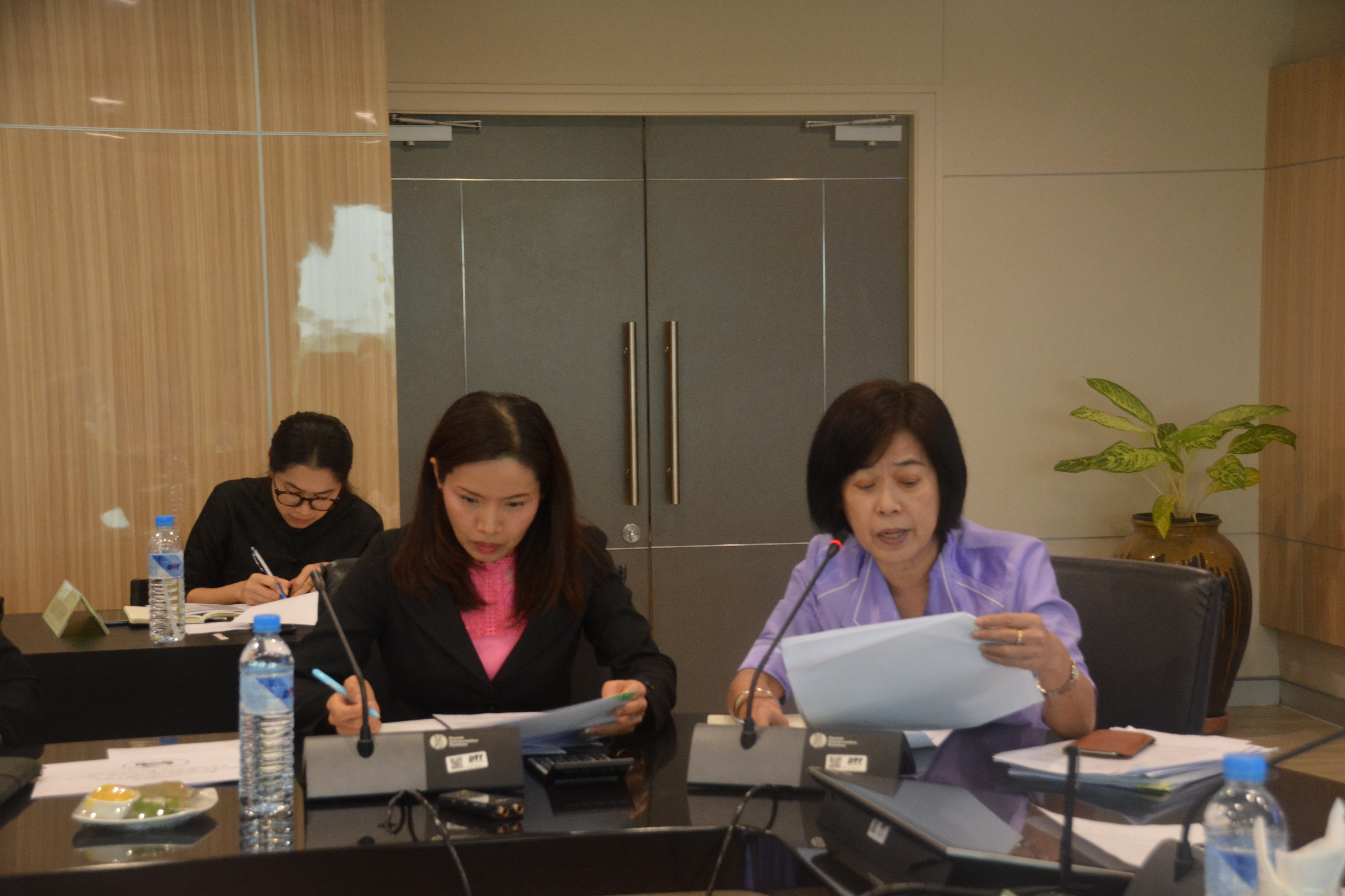 การประชุมหารือเรื่องการวางแผนการตลาดผลไม้
