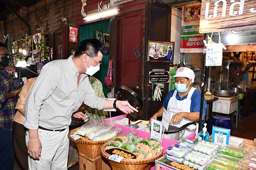กรมการค้าภายในจัดกิจกรรมกระตุ้นเชื่อมโยงสินค้าชุมชนและบริการ และส่งเสริมตลาดต้องชม นำร่องการจัดกิจกรรมฯ ช่วงเทศกาลสงกรานต์