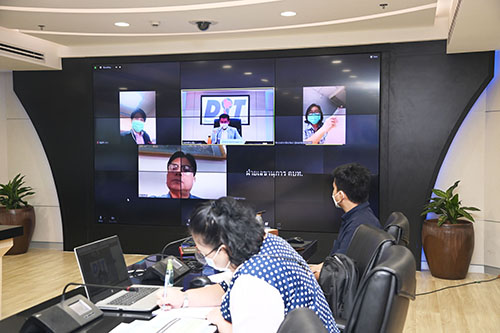 ประชุม คณะกรรมการบริหารกองทุนรวมเพื่อช่วยเหลือเกษตรกร ครั้งที่ 8/2564