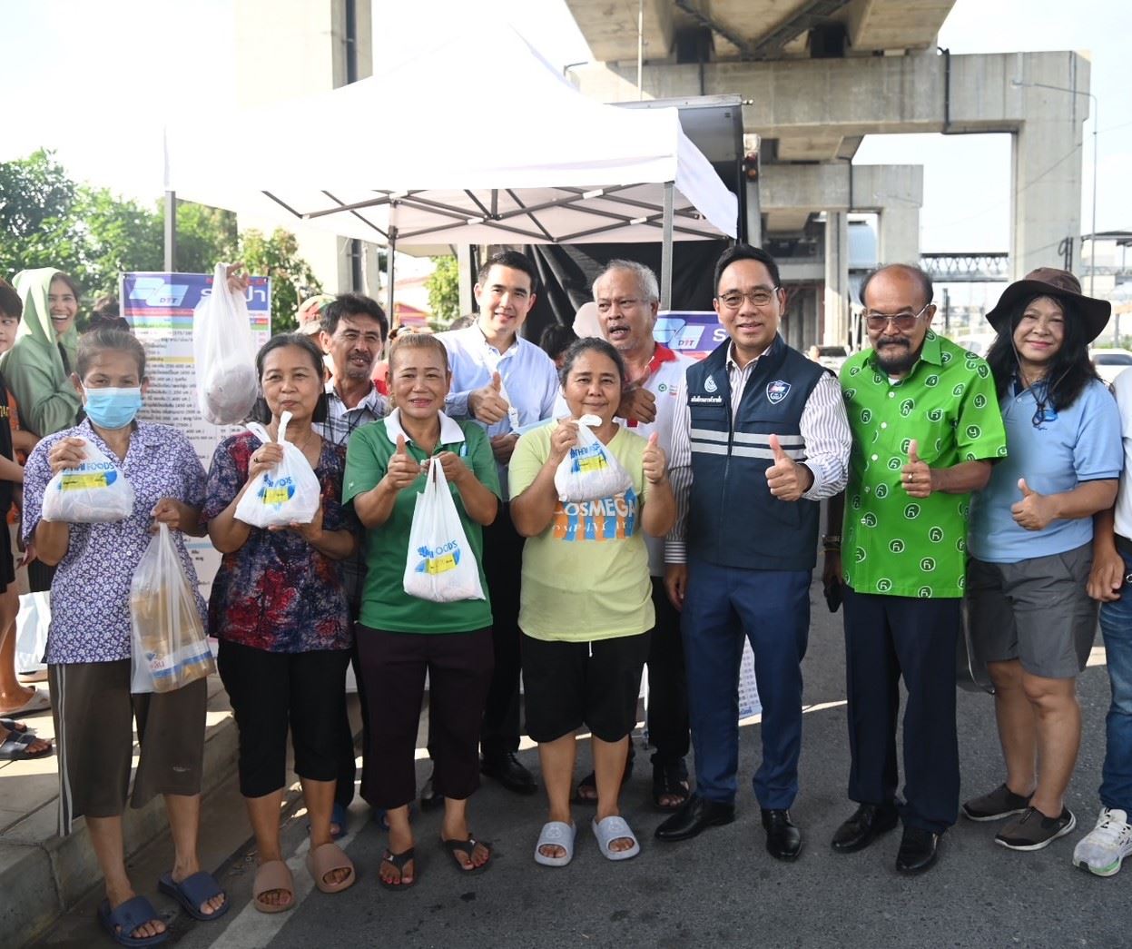 “กรมการค้าภายใน” ระดม สินค้าราคาประหยัด  เจาะแหล่งชุมชน พร้อมลุยตรวจห้างค้าปลีก  บรรเทาค่าครองชีพประชาชน