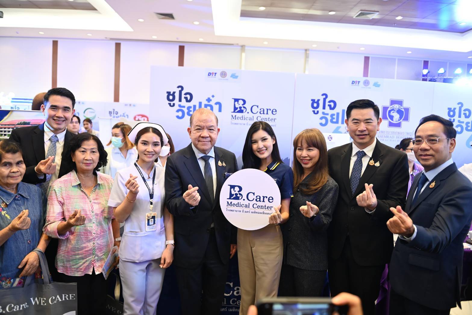 พาณิชย์ ต่อยอดเงินหมื่นเฟสสอง จัด“ชูใจ วัยเก๋า 60+” ลดราคาสินค้าทั่วประเทศ ยาว 91 วัน ลดค่าครองชีพร่วม 10,000 ล้านบาท