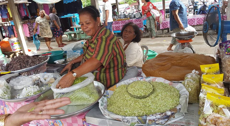 21654_สินค้าชุมชน.jpg