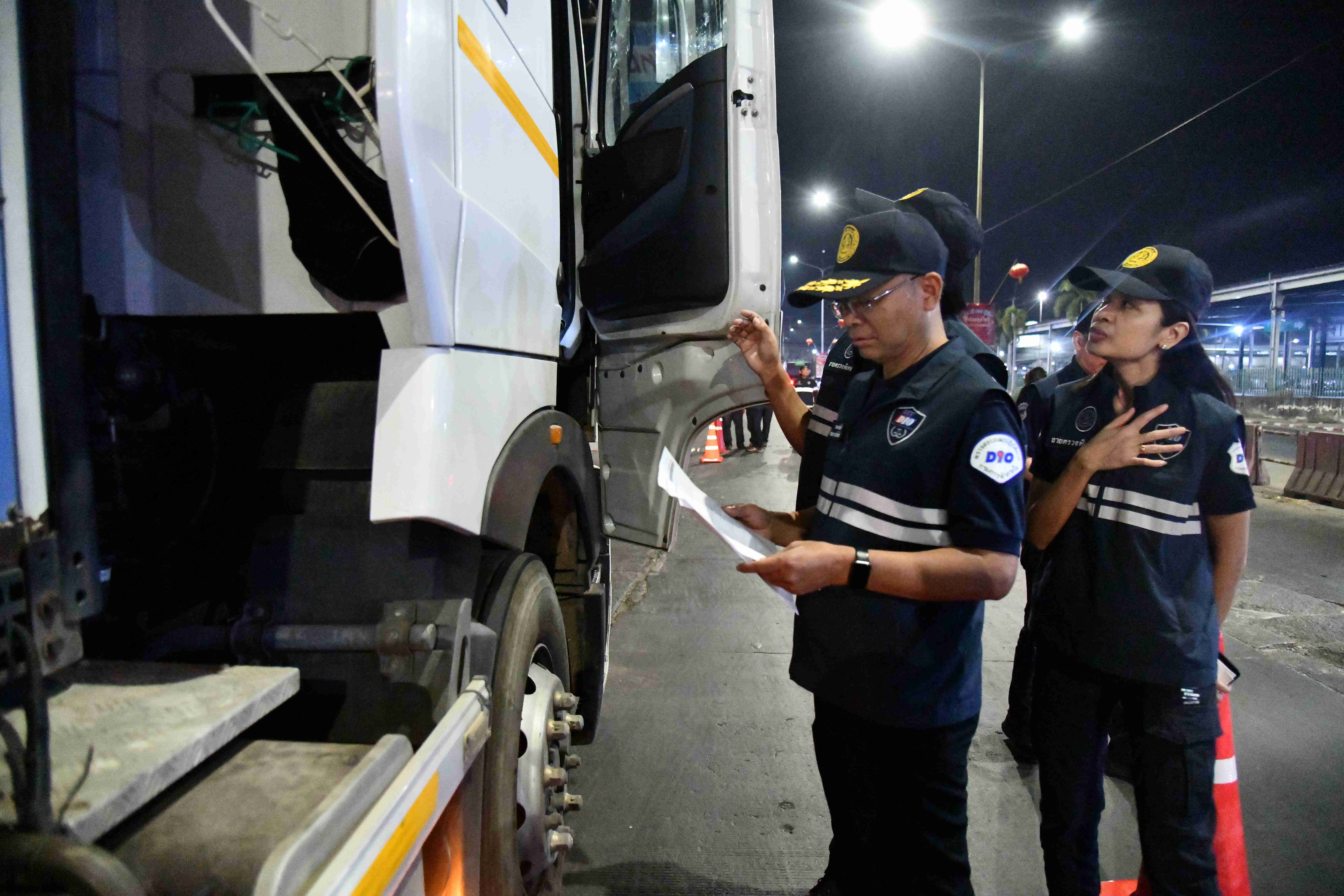 กรมการค้าภายในจับตาตรวจเข้ม การขนย้ายสินค้าเกษตรและพืชหัวรักษาความเป็นธรรมให้เกษตรกร