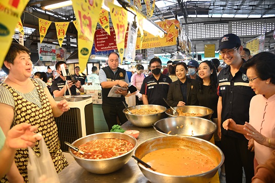 พาณิชย์ตรวจสอบสถานการณ์สินค้าช่วงเทศกาลกินเจ