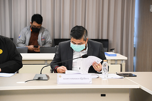 พาณิชย์หารือการกำหนดราคาจำหน่ายอาหารเเละเครื่องดื่มในสนามบิน