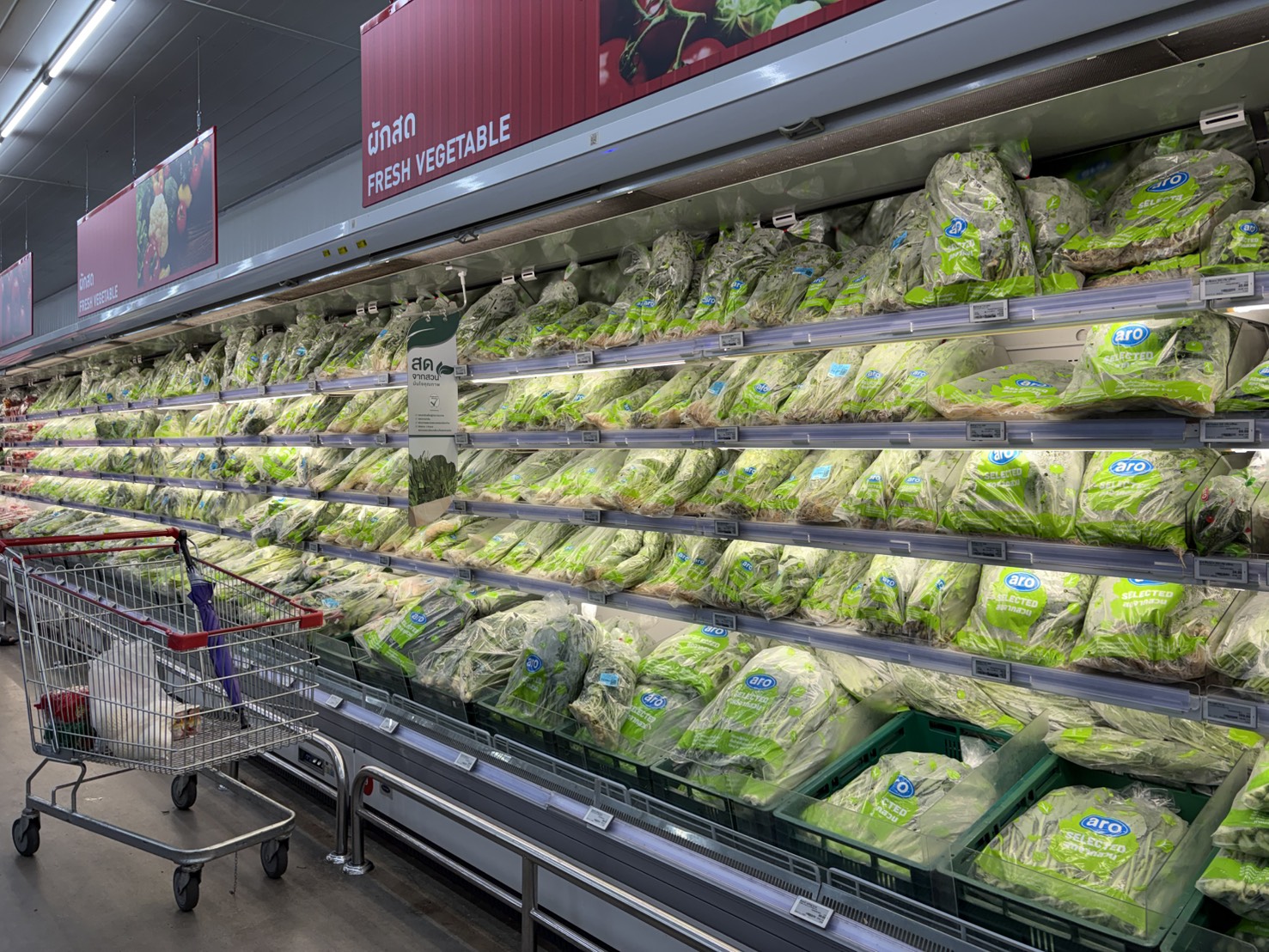 ข่าวเลขที่ 41/2569 War Room พาณิชย์ เร่งช่วยผู้ประสบอุทกภัยภาคใต้ เชื่อม ศป.กฉ. – สั่งการพาณิชย์จังหวัดลงพื้นที่เต็มกำลัง เร่งเติมสินค้าบรรเทาความเดือดร้อน และเตรียมฟื้นฟูเศรษฐกิจทันที (27 พฤศจิกายน 2568)