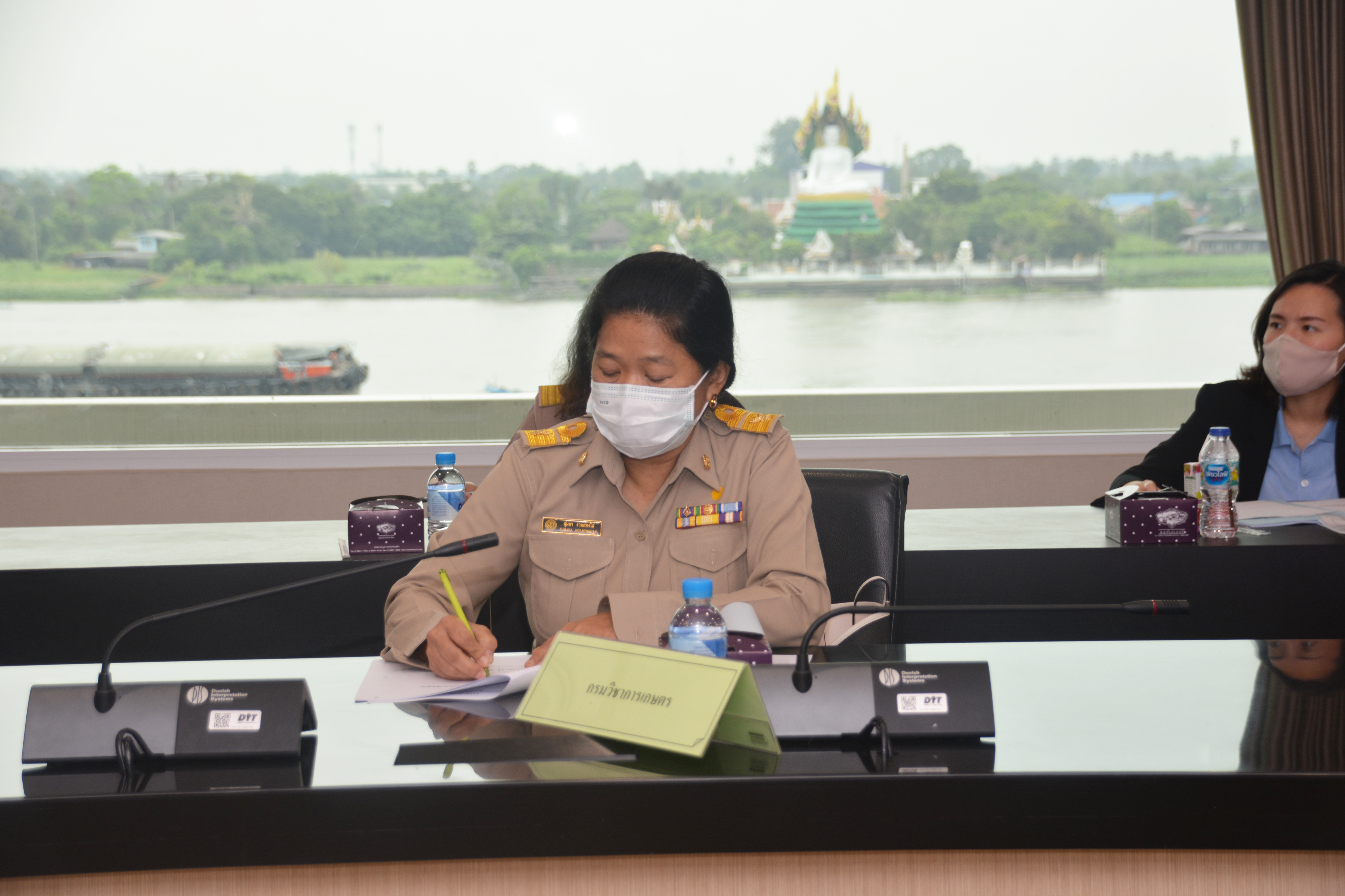 การประชุมคณะกรรมการกำกับดูแลและกำหนดเกณฑ์กลางอ้างอิงโครงการประกันรายได้เกษตรกรผู้ปลูกมันสำปะหลัง