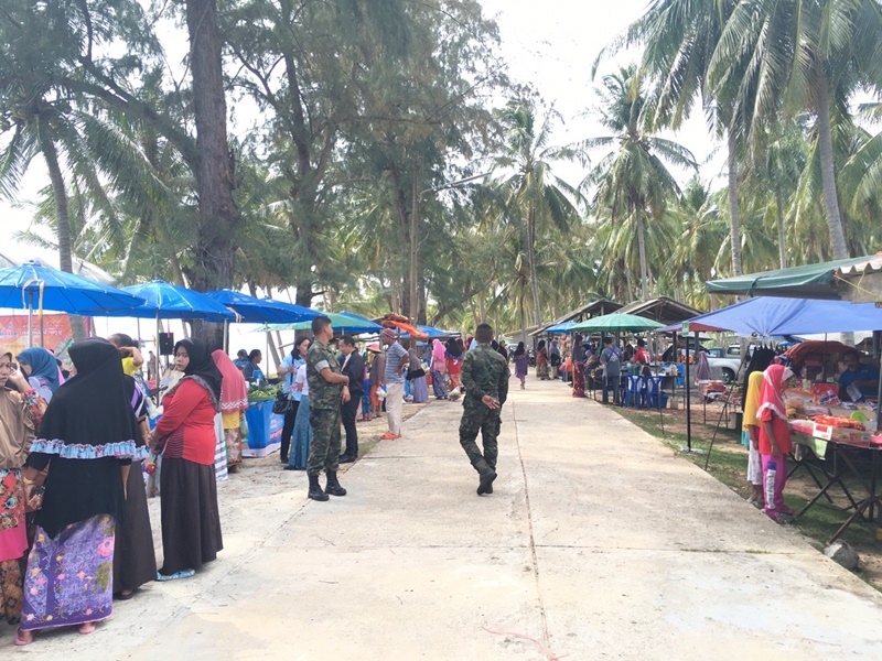 22407_บริเวณตลาด.jpg