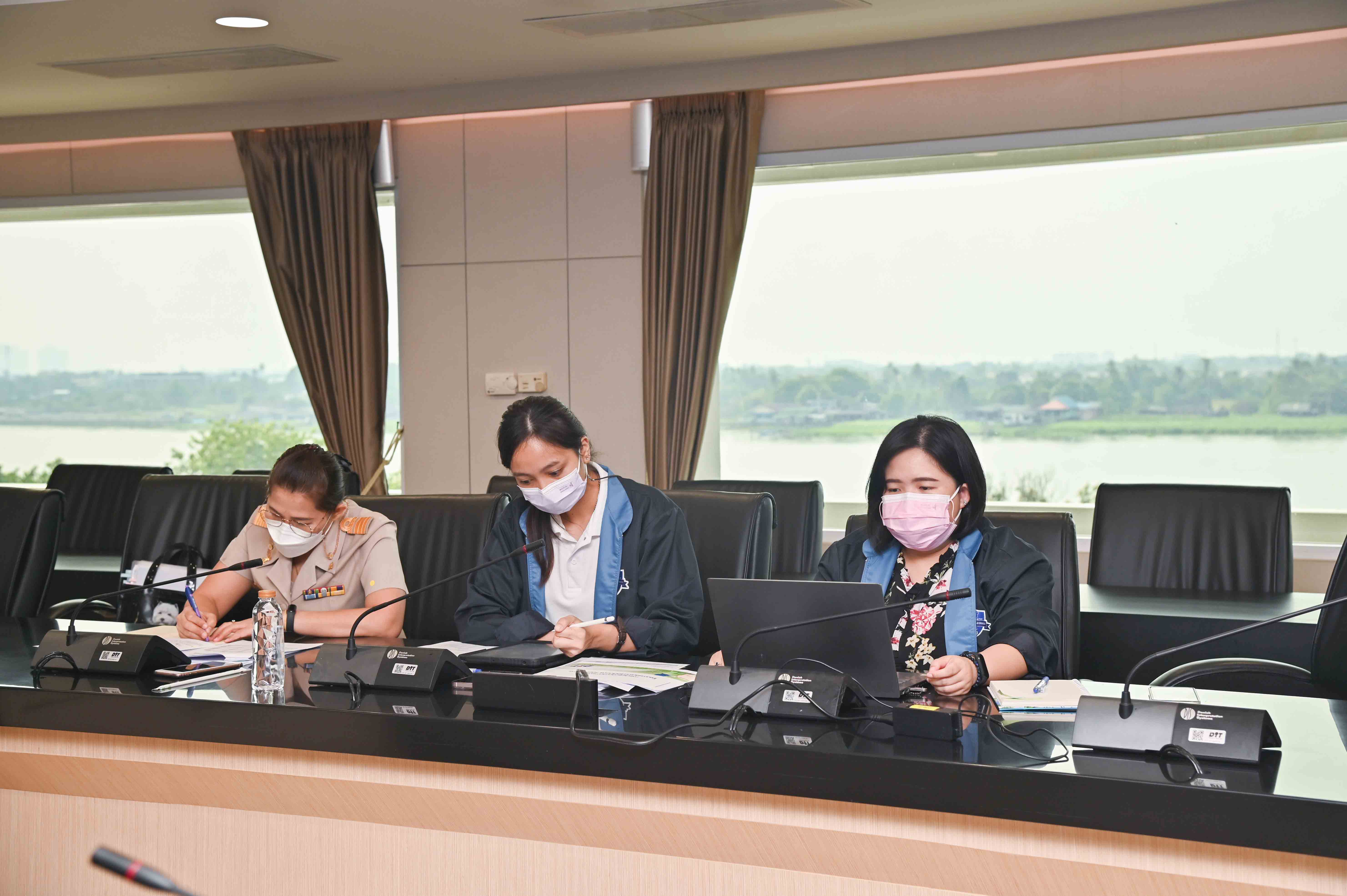 การประชุมติดตามการดำเนินโครงการลดราคาเคมีเกษตร ช่วยเกษตรกร