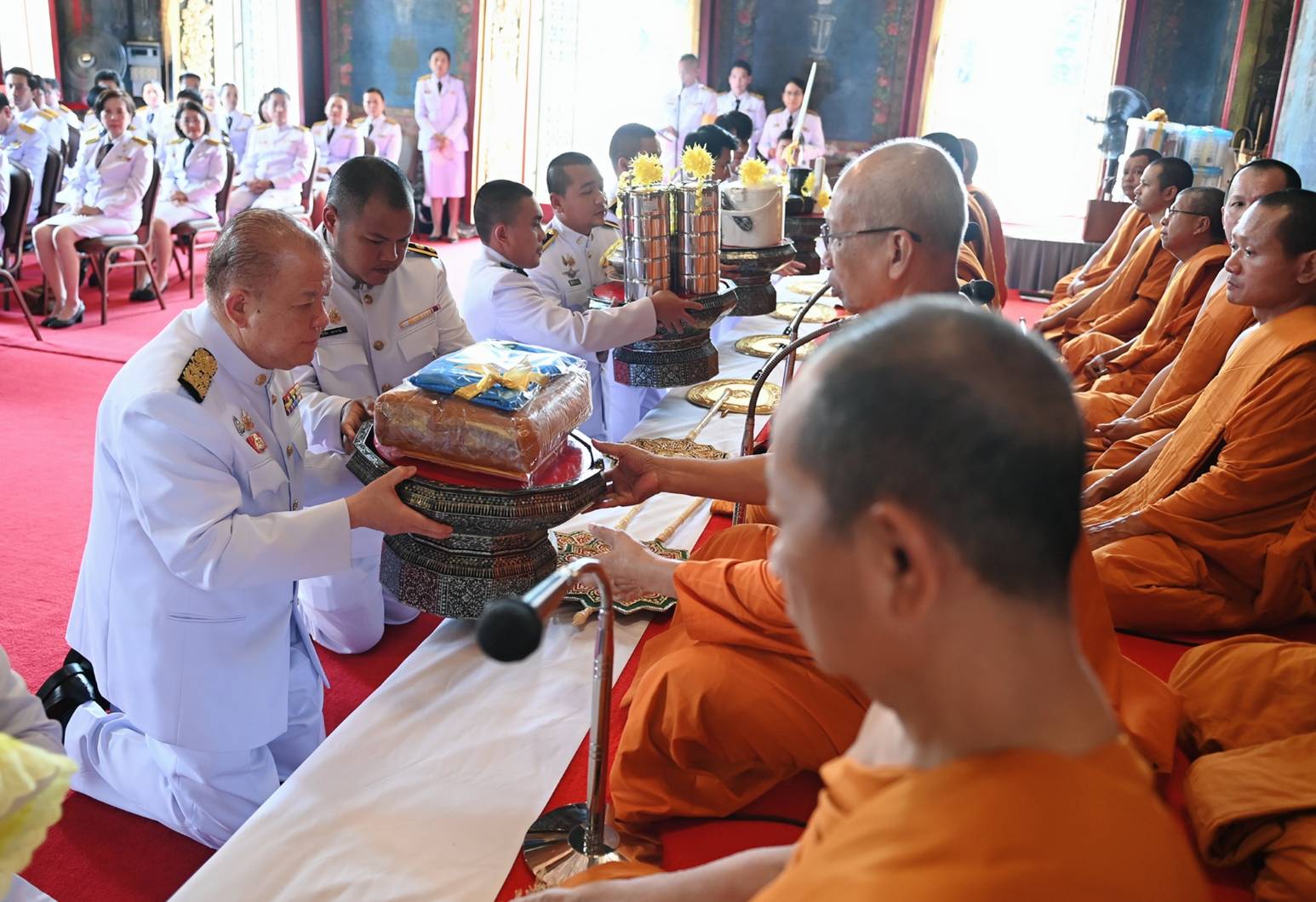 กรมการค้าภายใน ร่วมงานถวายผ้าพระกฐินพระราชทาน กระทรวงพาณิชย์ ประจำปี 2567