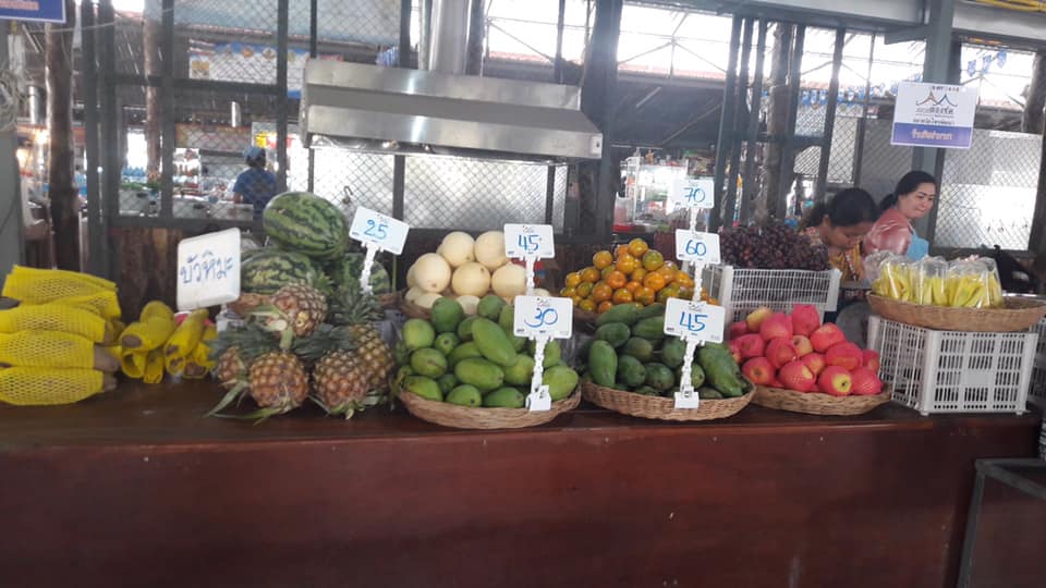 78091_แผงค้าผลไม้.jpg