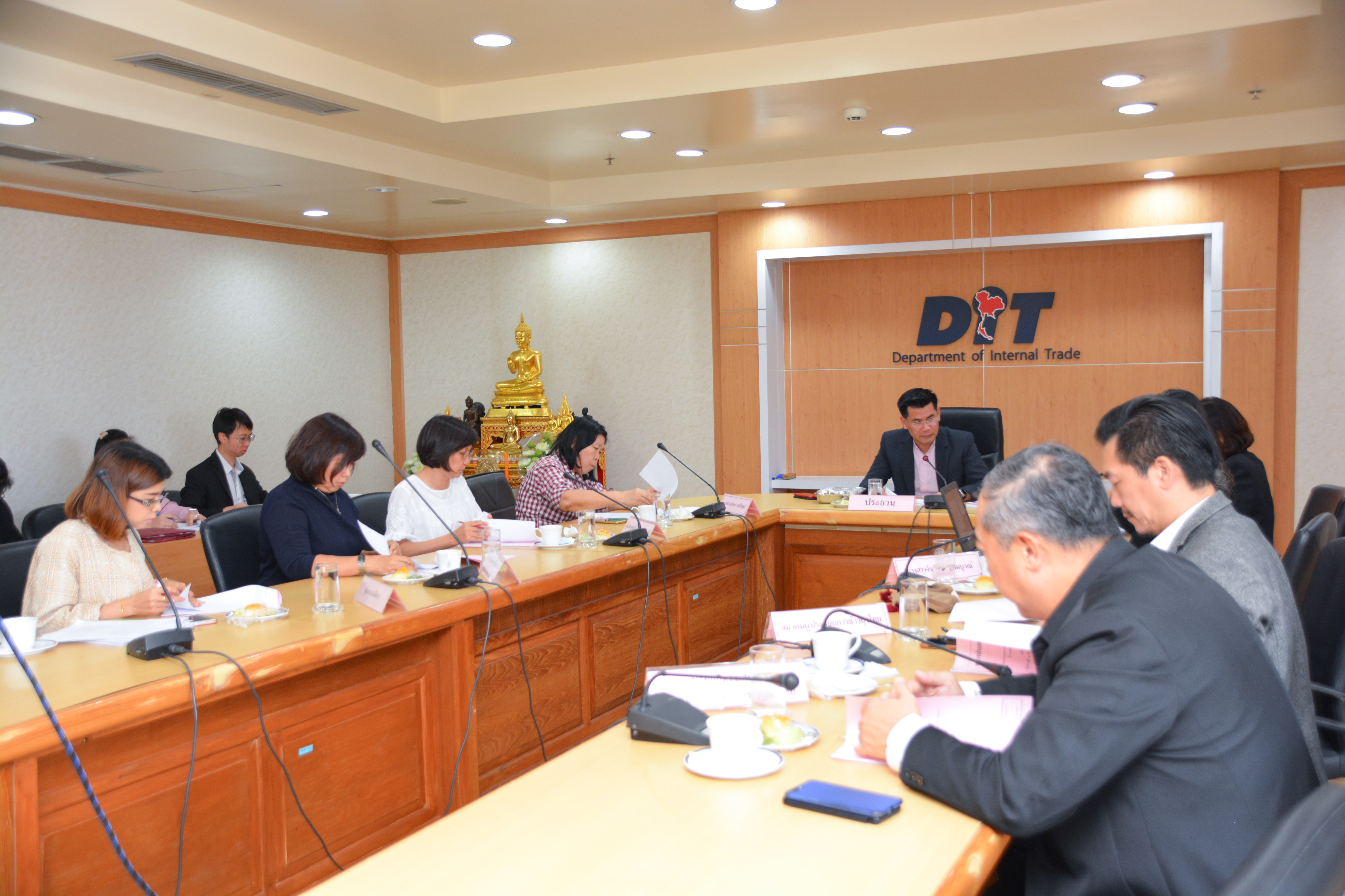 การประชุมคณะกรรมการตรวจสอบมาตรฐานข้าวหอมมะลิบรรจุถุง