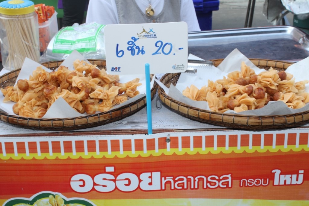 11166_สินค้าในตลาด 3.jpg