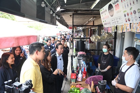 “พาณิชย์”สำรวจร้านค้าร่วมโครงการดิจิทัล วอลเล็ต และติดตามโครงการไปรษณีย์ไทย@ธงฟ้า