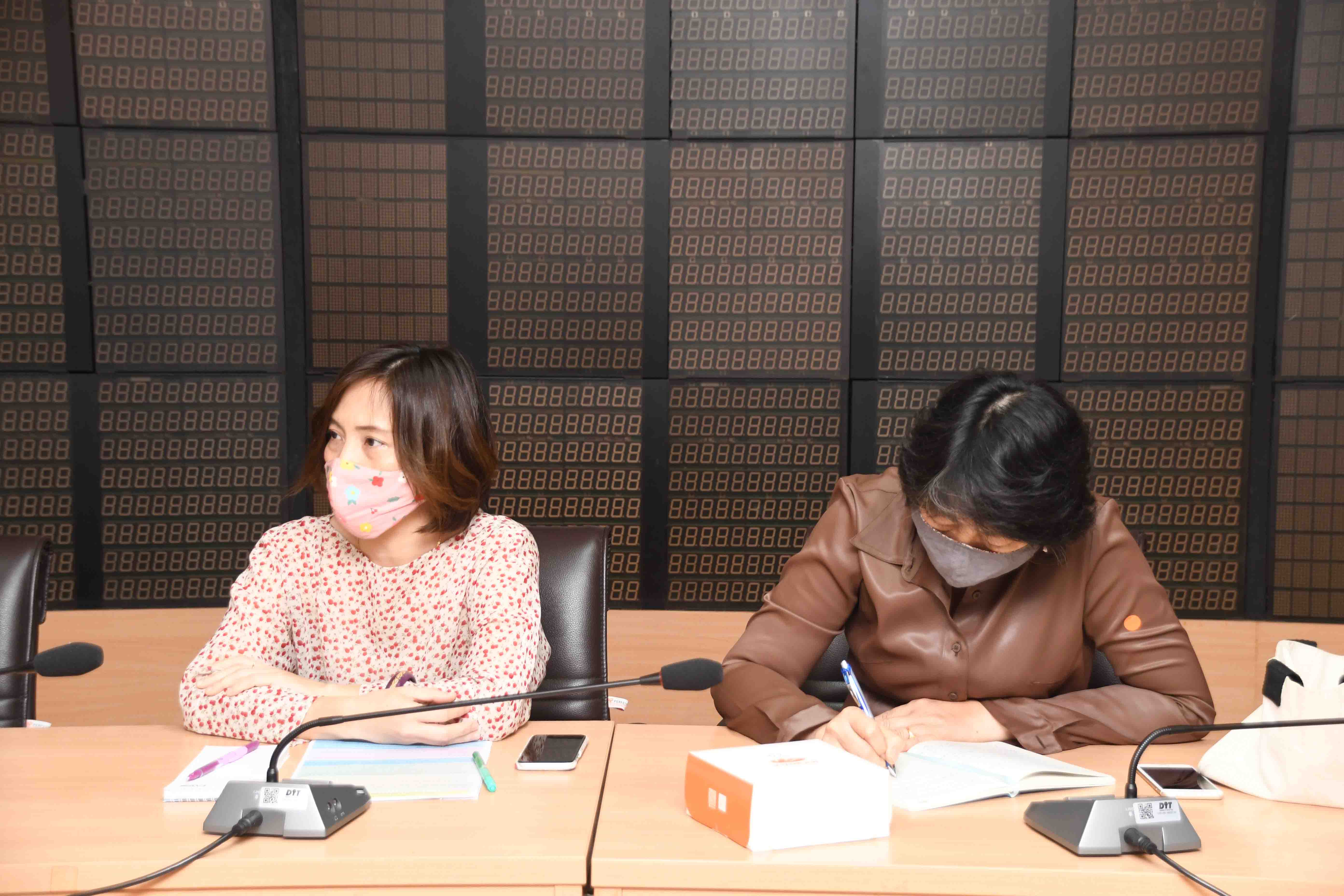 การประชุมหารือแนวทางการรับซื้อข้าวโพดเลี้ยงสัตว์