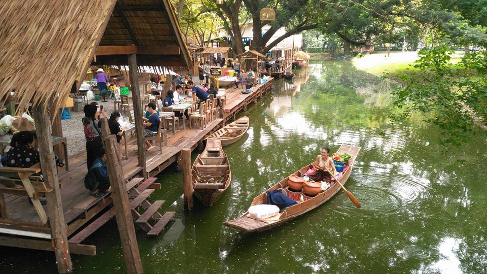 67722_บรรยากาศตลาด.jpg