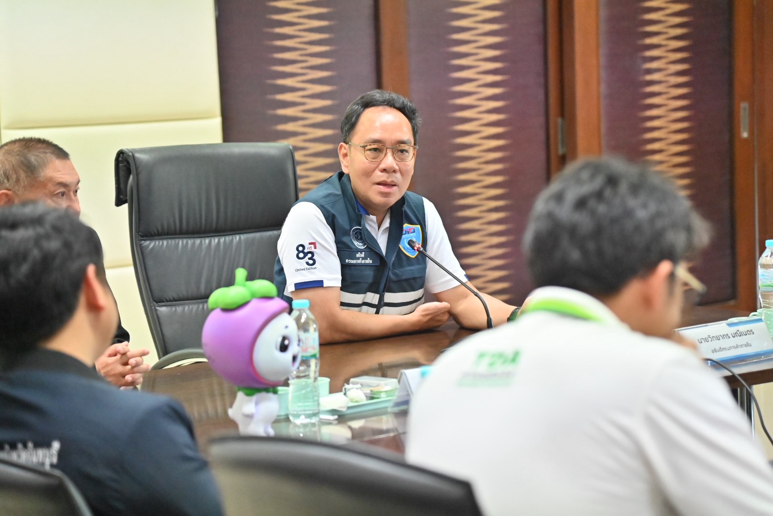 DIT ลุย...จันทบุรี นำคณะ Tiktok Thailand  เยี่ยมชมการผลิตทุเรียนคุณภาพ  MOU เชื่อมโยงสับปะรดตราดสีทอง  ประชุมหารือแนวทางการควบคุมคุณภาพผลไม้ภาคตะวันออก