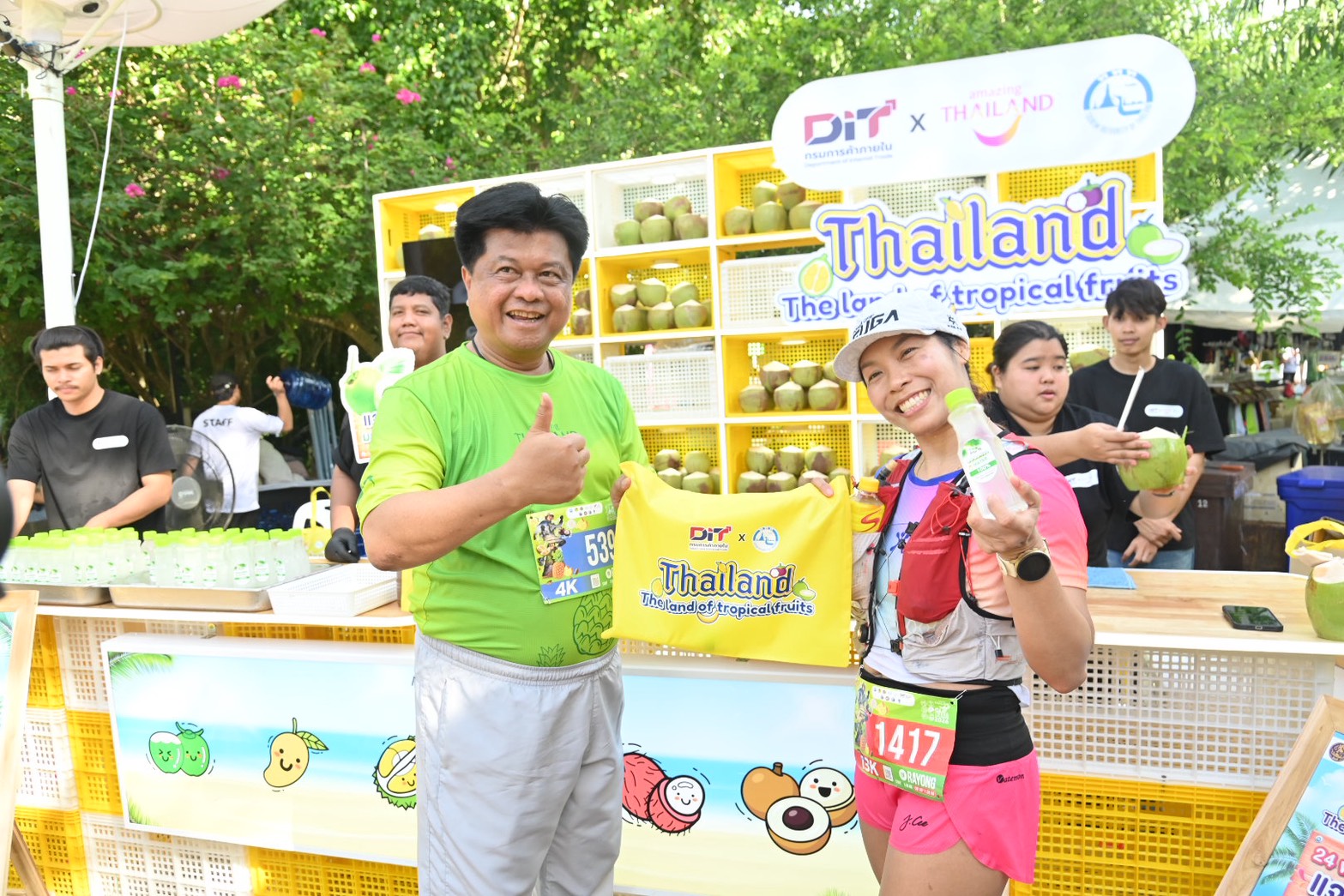 ข่าวเลขที่ 146/2569 “ค้าภายใน” เร่งช่วยเกษตรกรระบายผลไม้ไทย ดึง “เงาะสีทองตราด–สับปะรดทองระยอง–มะพร้าวน้ำหอม” เชื่อมท่องเที่ยวและสายวิ่ง กระตุ้นเศรษฐกิจชุมชน ในงาน “Amazing Thailand GI Tour & Trail Running 2026” สนามที่ 2 จังหวัดระยอง (25 พฤษภาคม 2569)