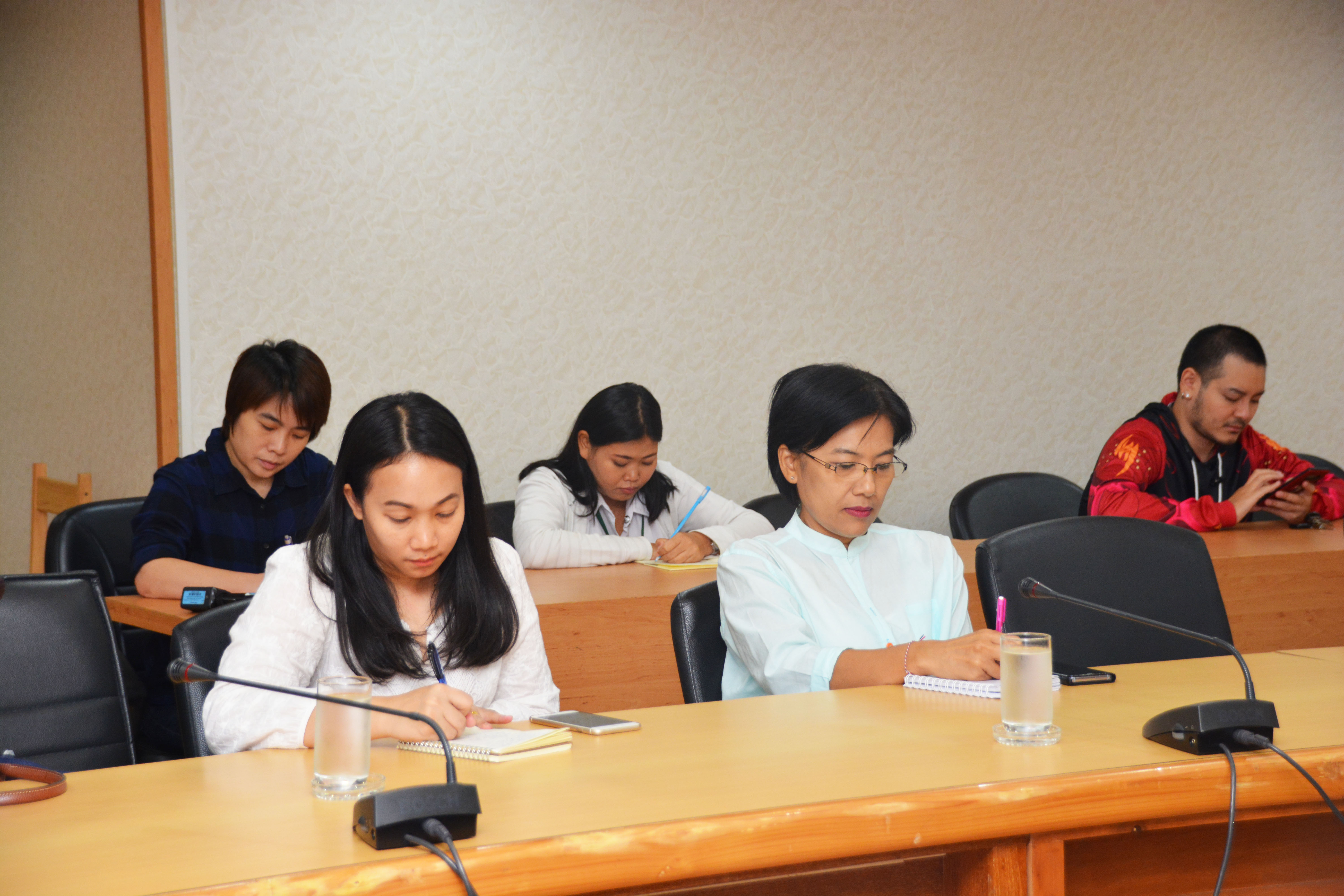 อธิบดีกรมการค้าภายใน แถลงข่าวสถานการณ์สินค้าเกษตร