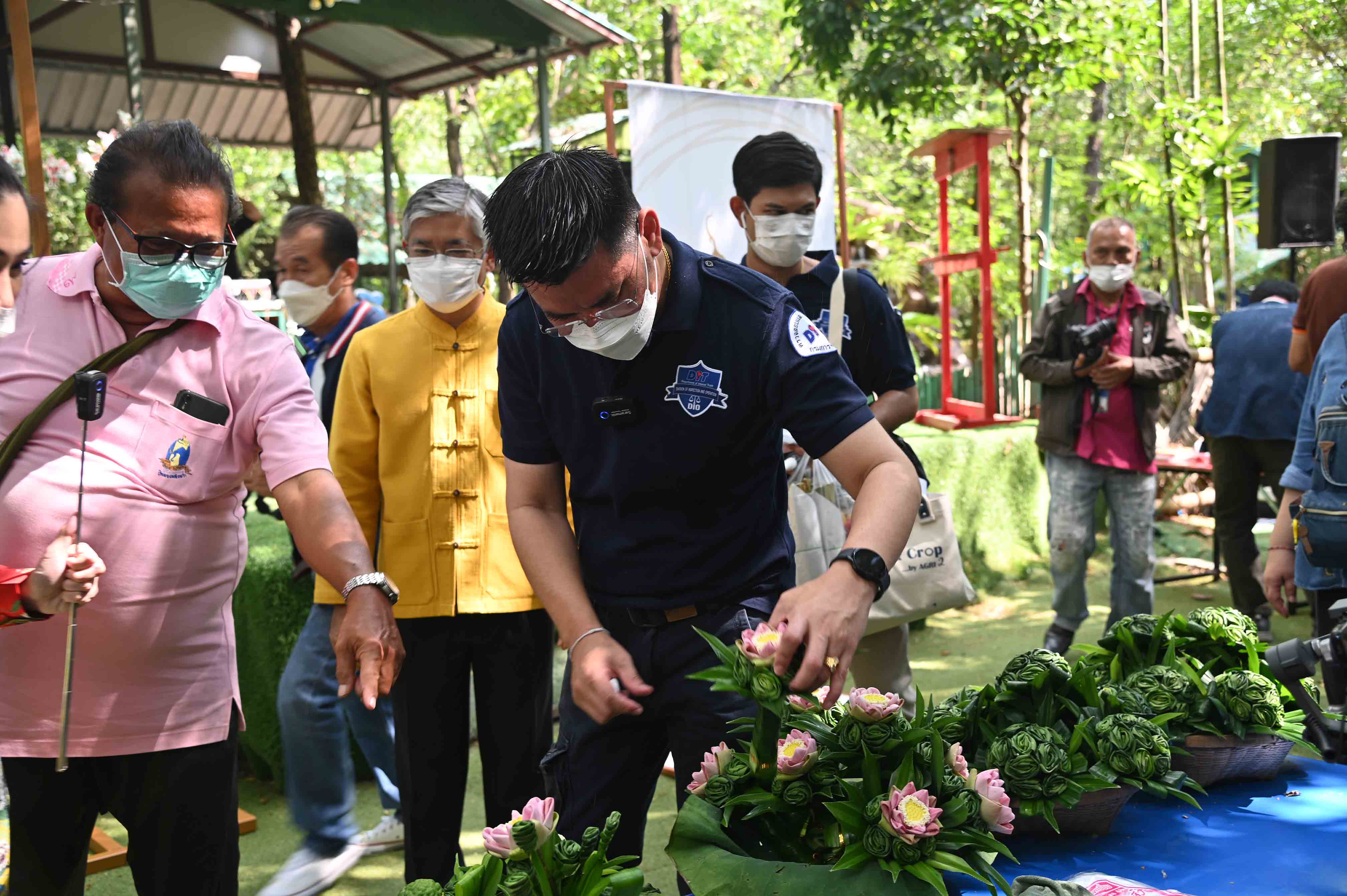 อธิบดีกรมการค้าภายใน ตรวจเยี่ยมกิจกรรมกระตุ้นการท่องเที่ยวและช่วยเหลือเศรษฐกิจชุมชน
