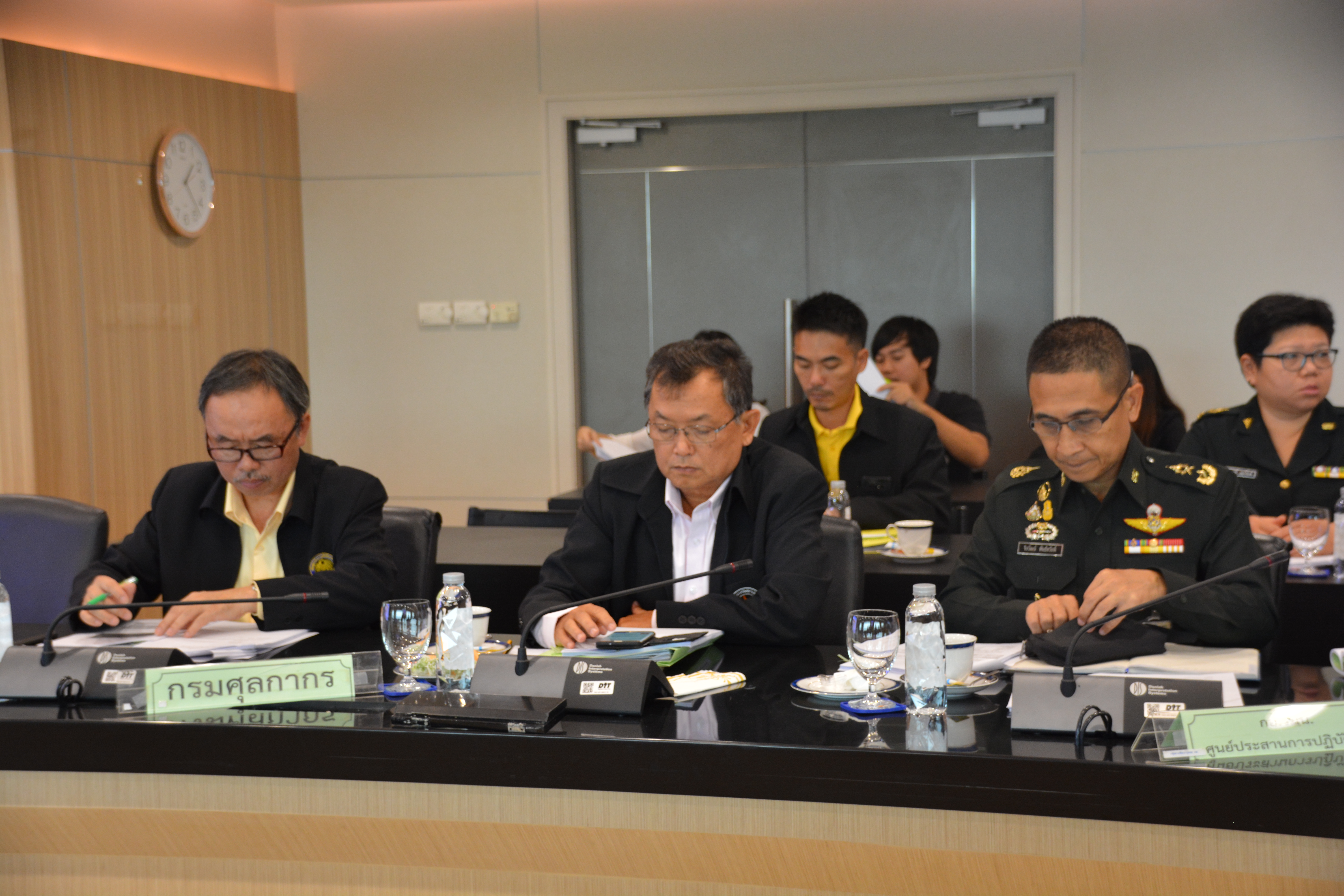การประชุมหารือแนวทางแก้ไขปัญหามะพร้าว