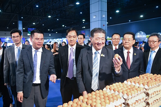 New Year Mega Sale พาณิชย์ มอบของขวัญปีใหม่ 2567