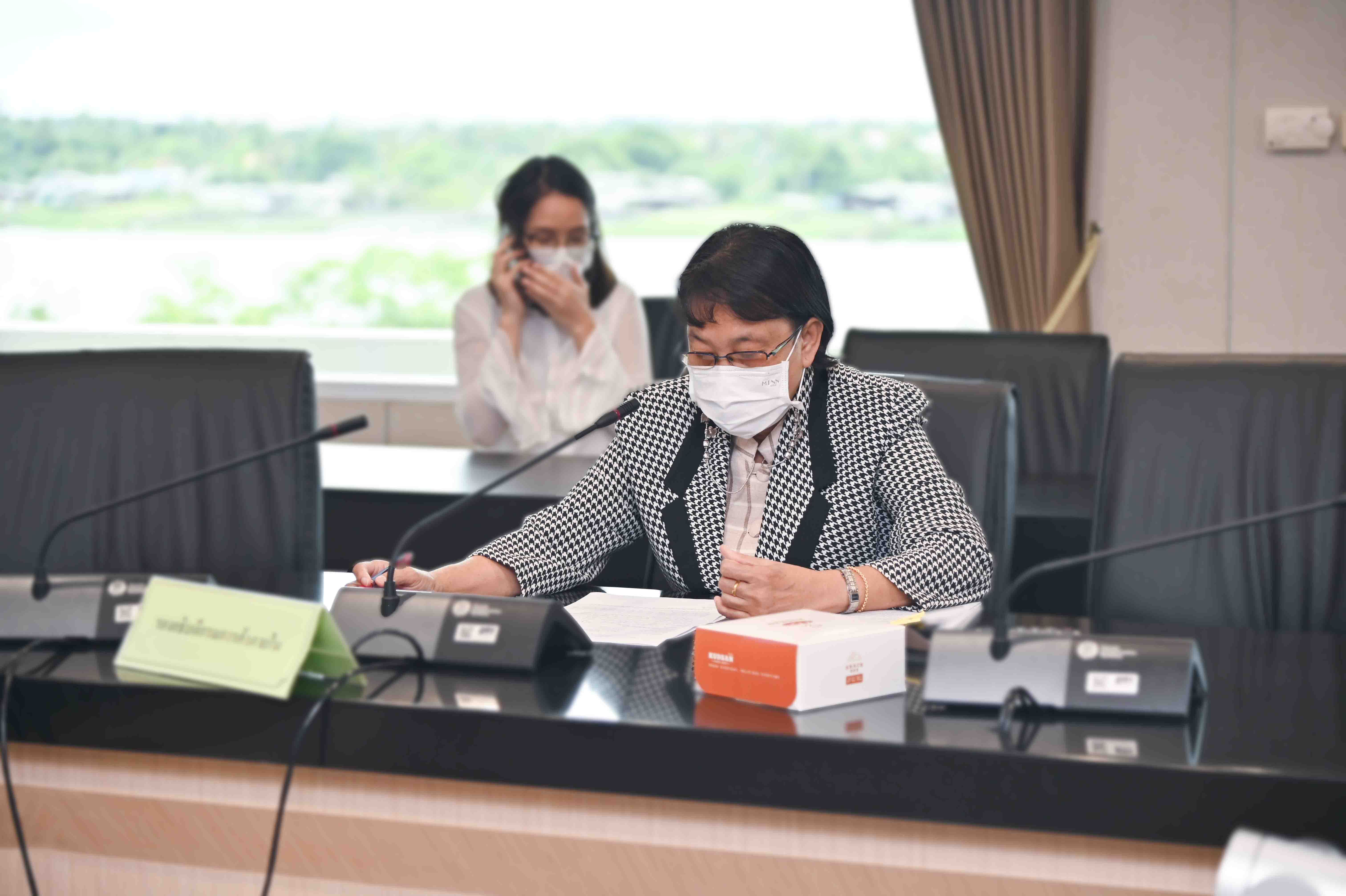 อธิบดีประชุมหารือข้อมูลการขึ้นทะเบียนผู้ปลูกมันสำปะหลัง