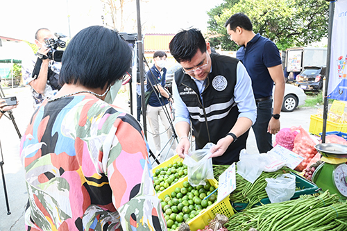 พาณิชย์เชื่อมโยงตลาด ขายมะนาวถูก ผ่านคาราวานพาณิชย์