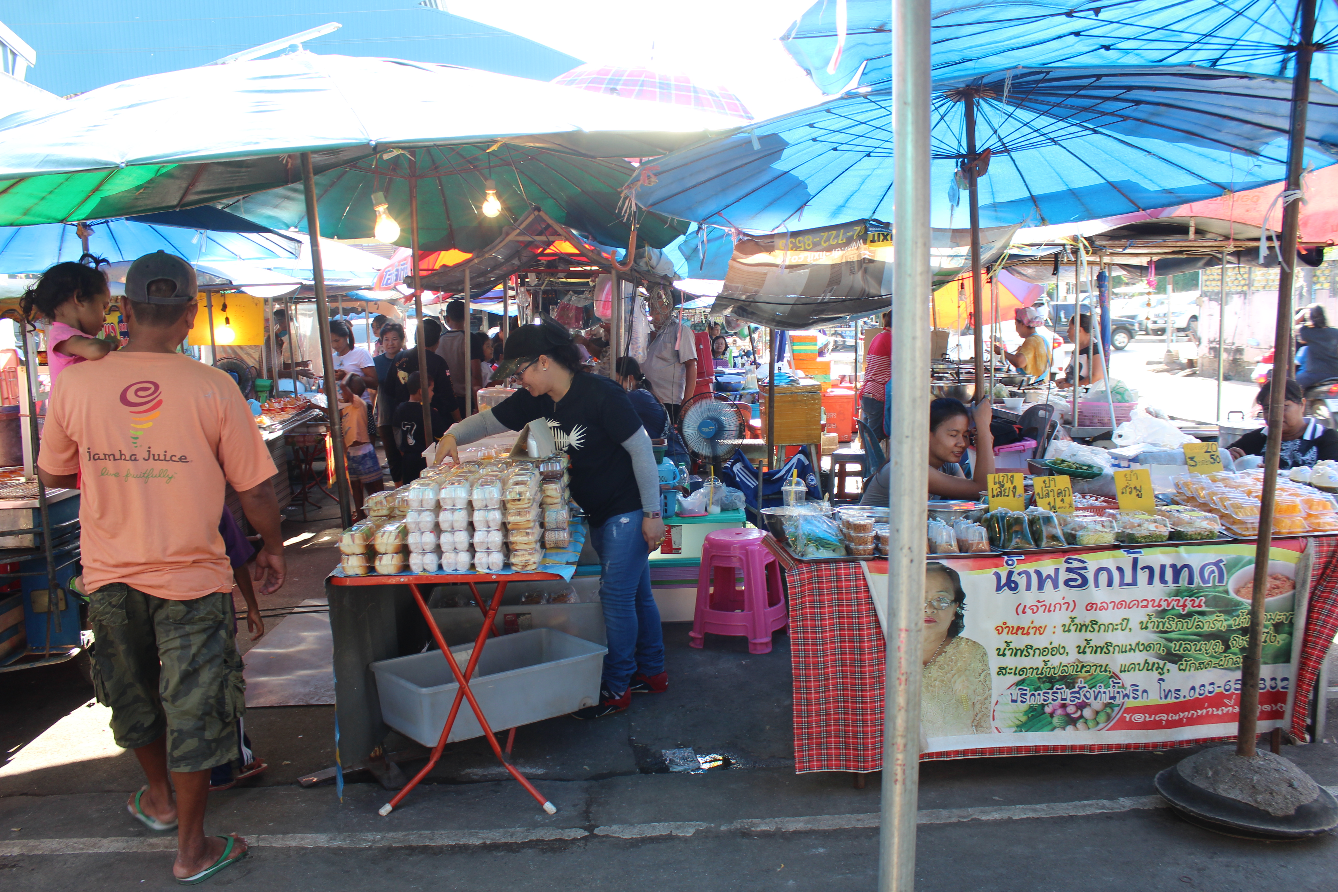 78029_แผงค้าขนมหวาน.JPG