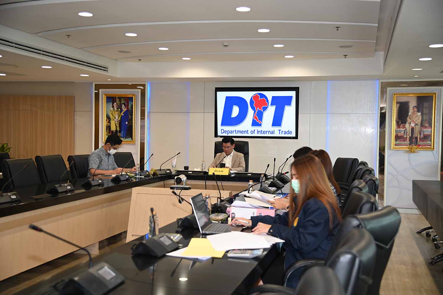 พาณิชย์ประชุมนำเข้าข้าวโพดเลี้ยงสัตว์