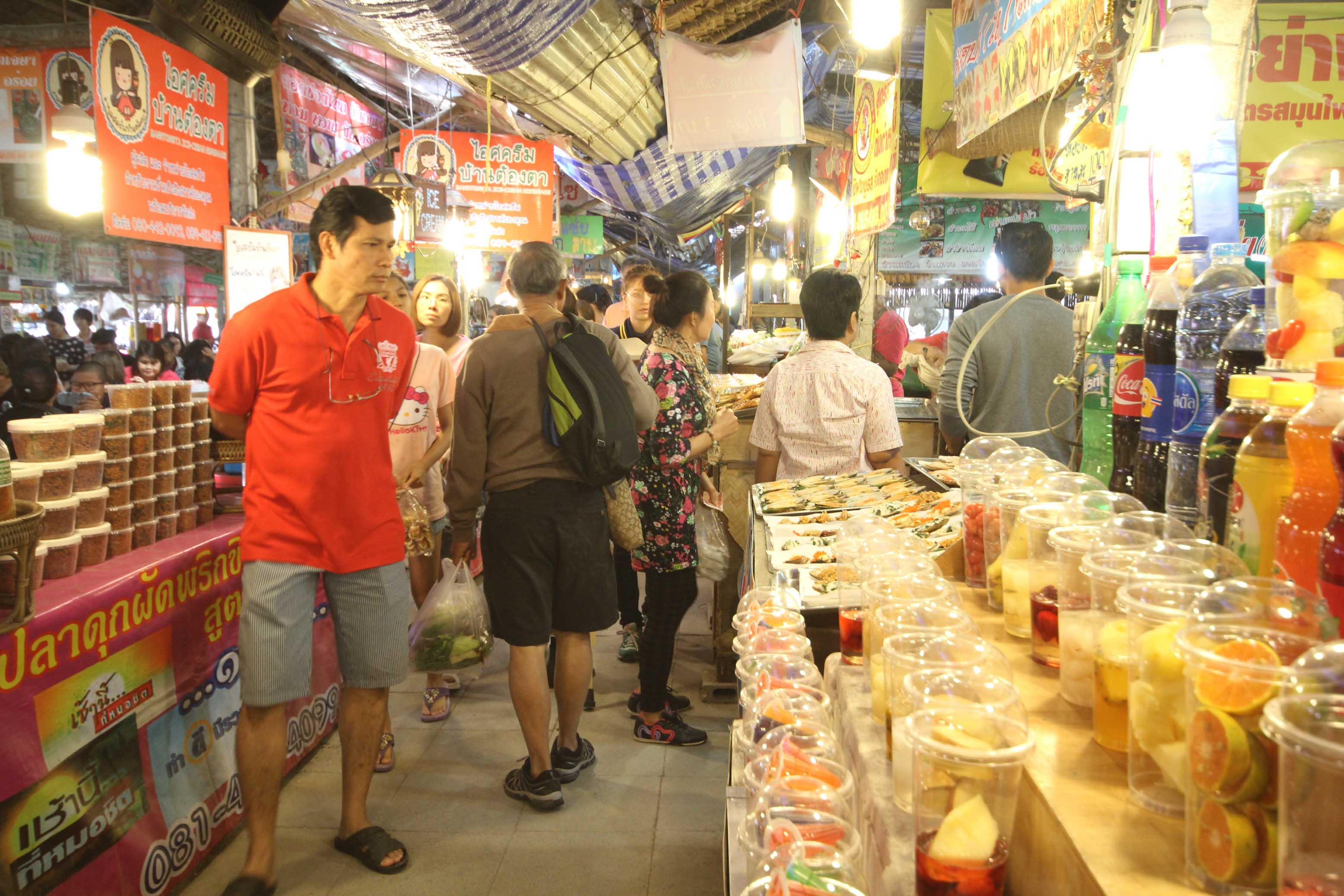 46936_แผงค้าน้ำ.jpg