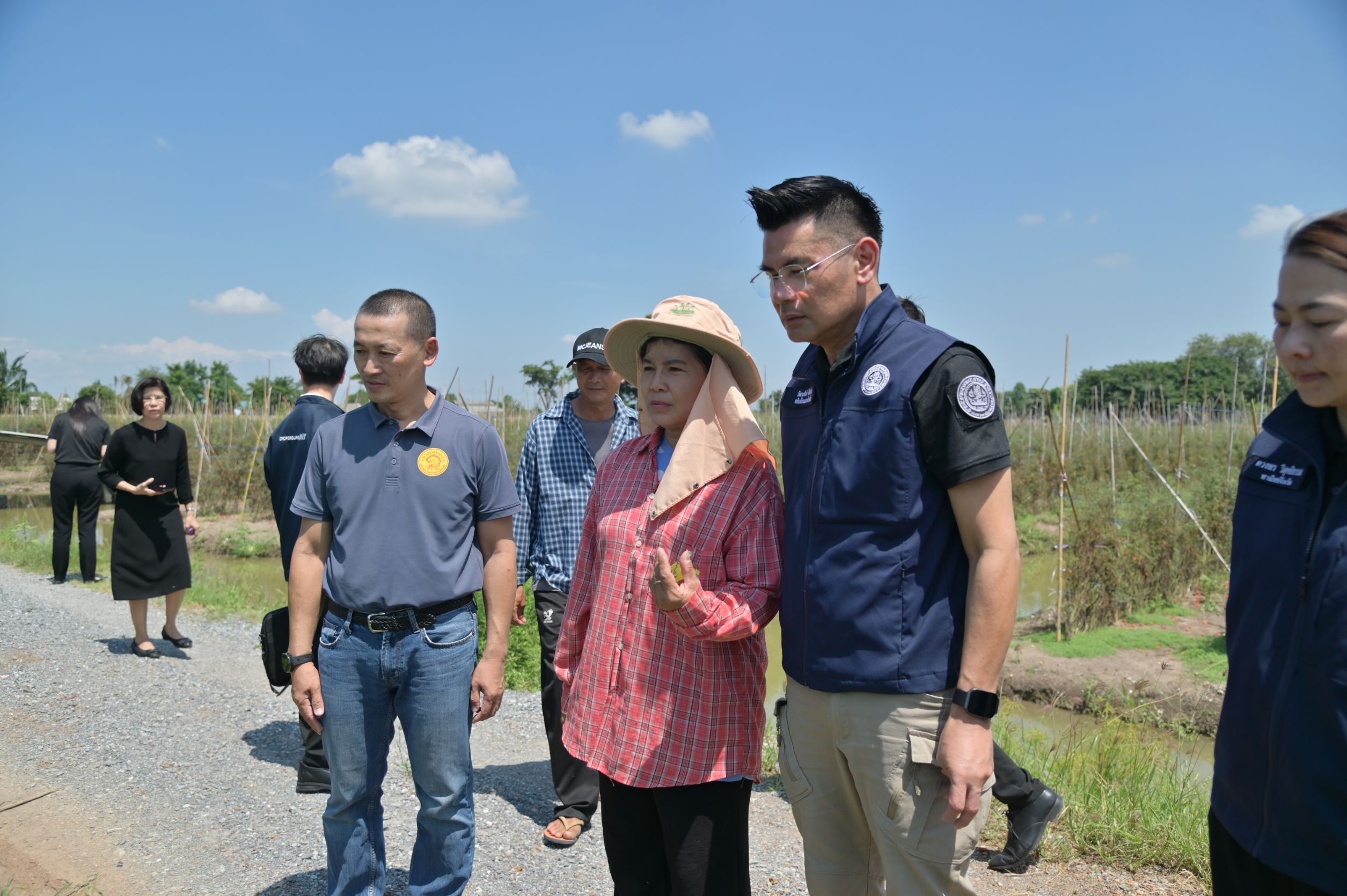 กรมการค้าภายในลงพื้นที่ตรวจติดตามสถานการณ์ผัก