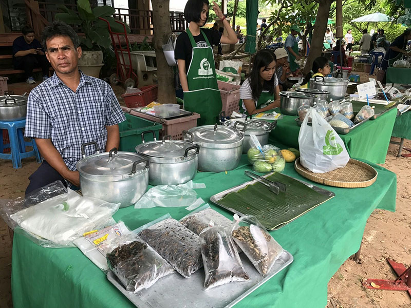 46104_ร้านค้าภายในตลาด 22.jpg