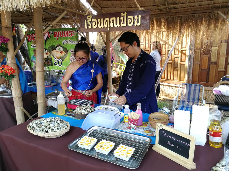 67567_แผงค้าขนมหวาน.jpg