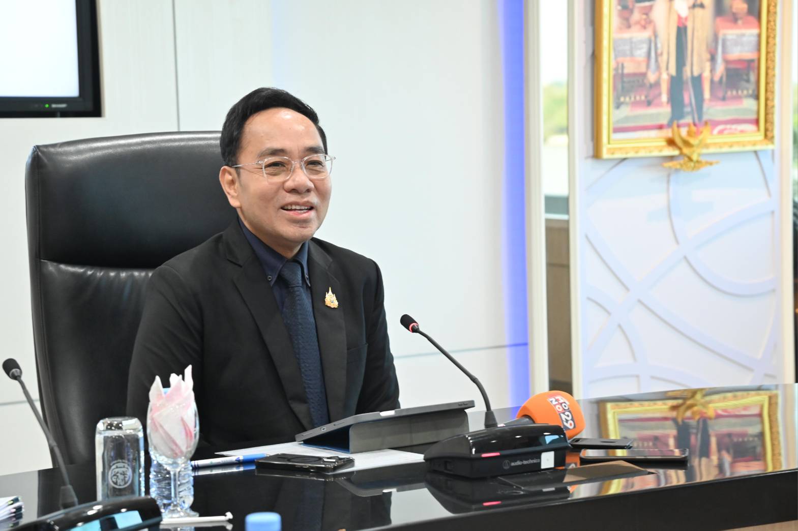 ข่าวเลขที่ 66/2569 พาณิชย์ วางแผนบริหารจัดการการค้าภายในประเทศ เน้นเชิงรุก ดูแลสินค้าเกษตร–ค่าครองชีพ–ผู้ประกอบการ รับมือเศรษฐกิจผันผวน ปี 2569 (30 มกราคม 2569)