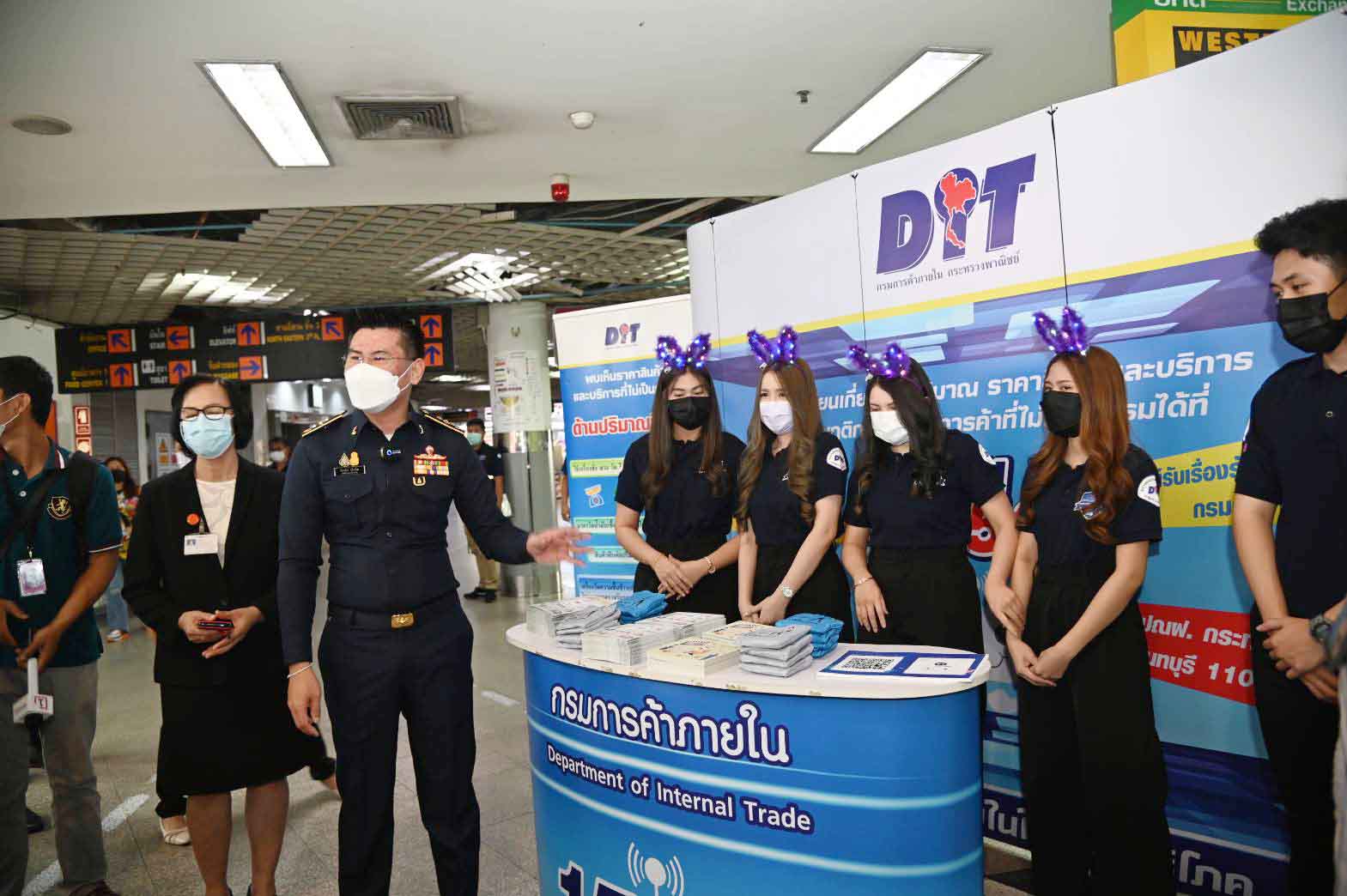 พาณิชย์ส่งเจ้าหน้าที่ตรวจเข้มผู้ประกอบการห้ามฉวยโอกาสช่วงเทศกาลปีใหม่