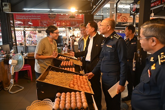 กรมการค้าภายใน ร่วมกับคณะกรรมาธิการการพาณิชย์ และทรัพย์สินทางปัญญาสภาผู้แทนราษฎร ติดตามสถานการณ์ราคาสินค้าอุปโภคบริโภคอย่างใกล้ชิด