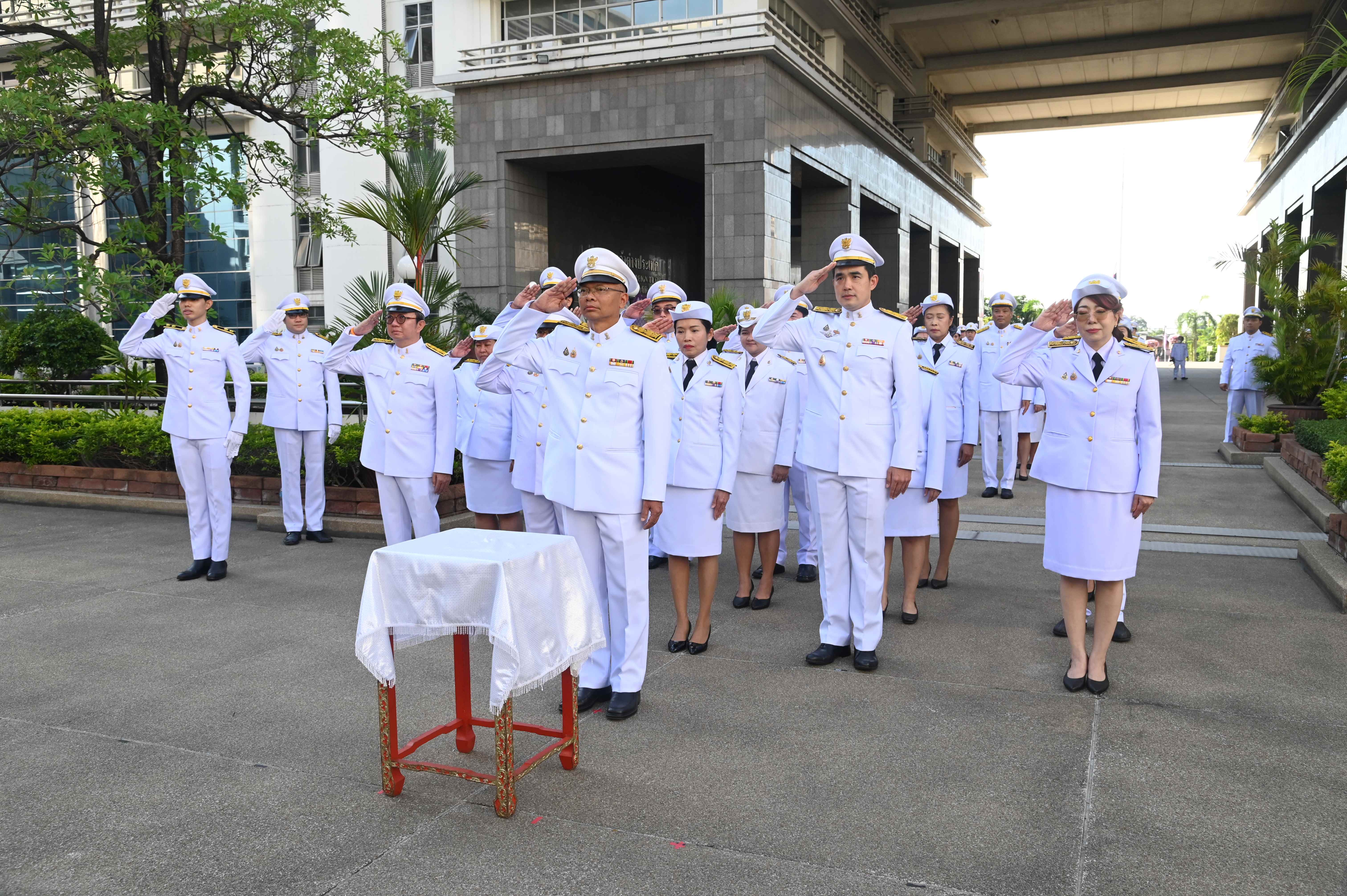 กรมการค้าภายใน ร่วมพิธีวางพุ่มดอกไม้เนื่องใน“วันกิติยากร” ปี 2568