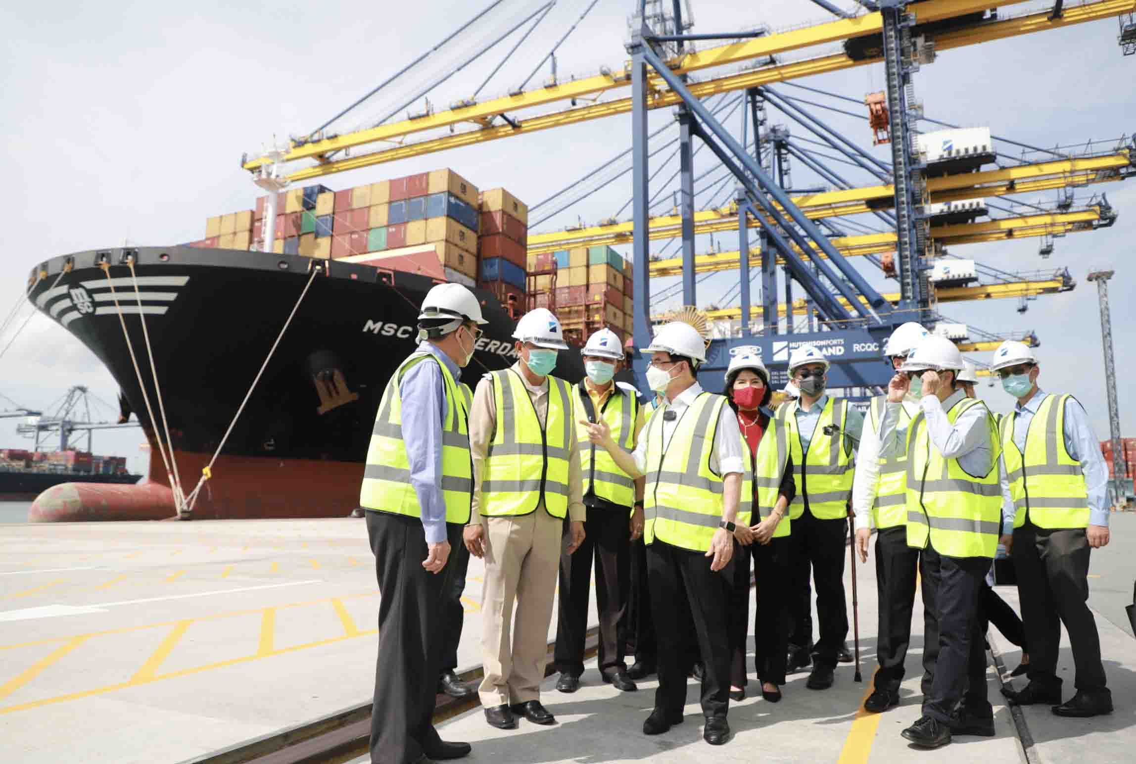 อธิบดีตรวจเยี่ยมการนำเรือเข้าไทย