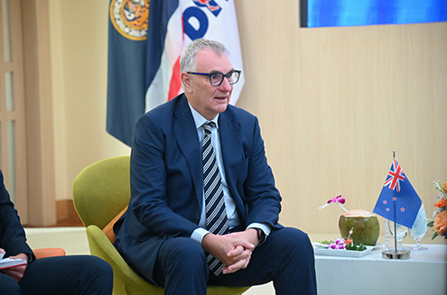 พาณิชย์ หารือ ทูตนิวซีแลนด์ ด้านการค้าสินค้าเกษตรและการพัฒนาผลิตภัณฑ์นมของไทย